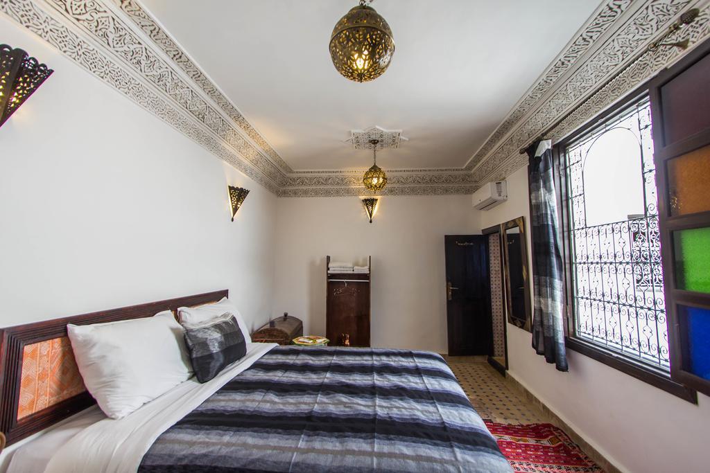 פס Riad Taha מראה חיצוני תמונה