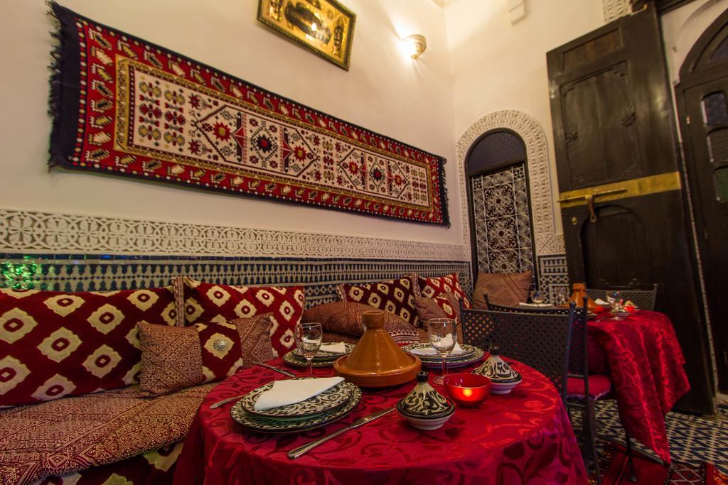 פס Riad Taha מראה חיצוני תמונה