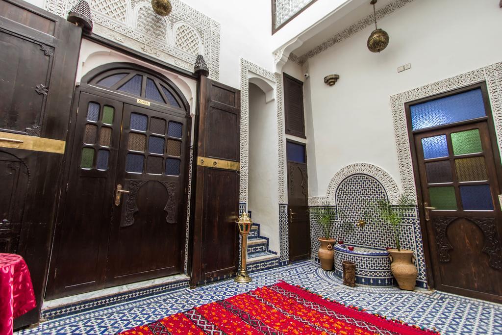פס Riad Taha מראה חיצוני תמונה