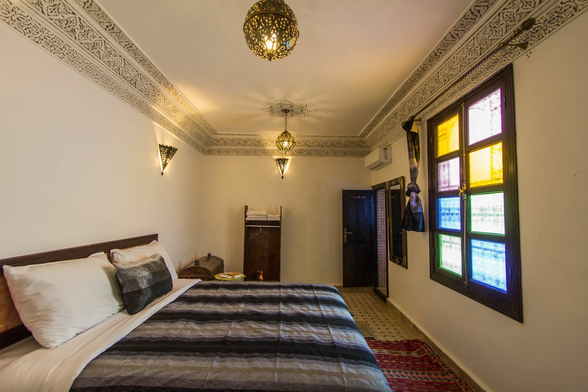 פס Riad Taha מראה חיצוני תמונה